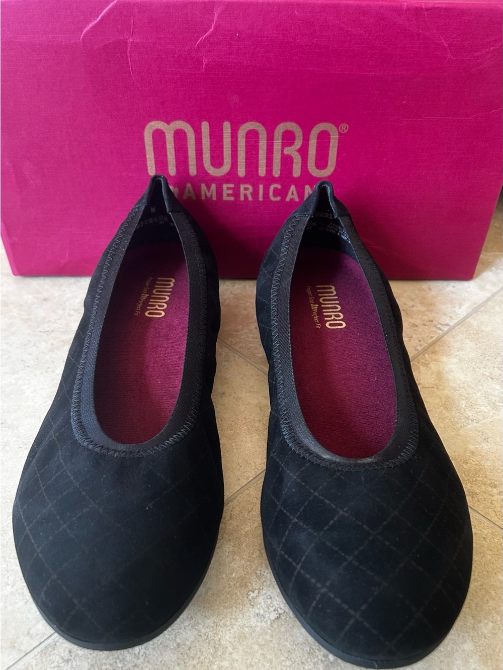 Munro “Vicki” Etched Black Suede Shoes - NIB - Size 11W